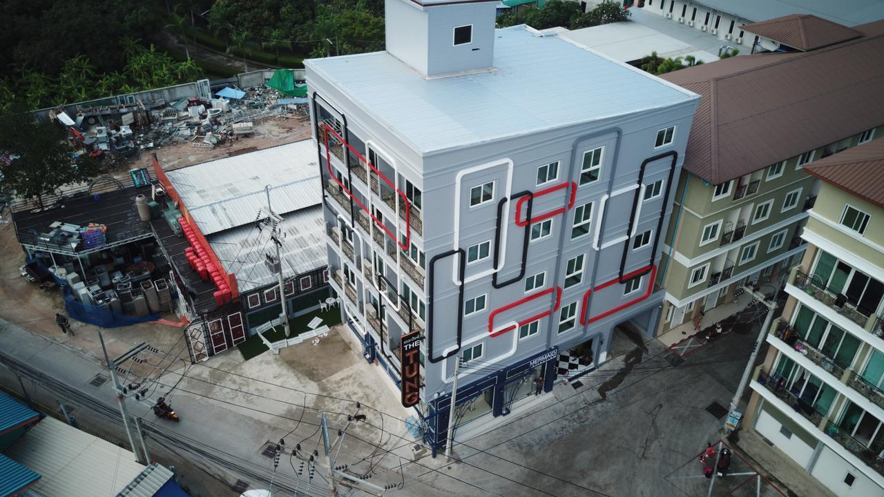 Hotel The Tung à Pattaya Extérieur photo